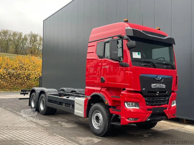 Fahrgestell mit Fahrerhaus MAN TGX 33.510 MAN TGX 33.510 6X4 BB