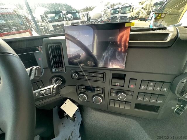 Fahrgestell mit Fahrerhaus Volvo FMX 500 Volvo FMX 500 8x4