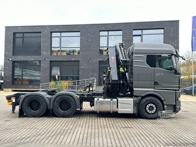 Kranwagen MAN TGX 26.580 MAN TGX 26.580 6x4 Kran Hiab 302-6 +...