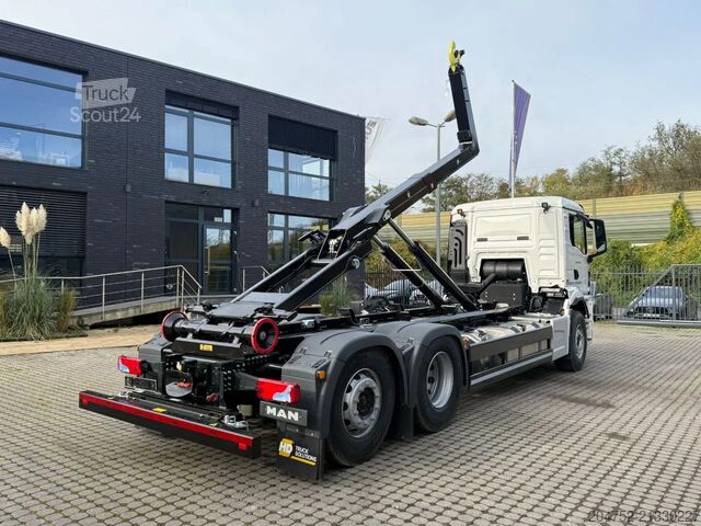 Hakenarmsystem MAN TGS 28.480 MAN TGS 26.480 6x2 Retarder MultiLif...