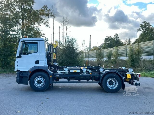 Hakenarmsystem MAN TGM