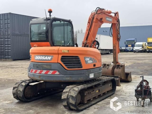 Rovoskopnalagalnik Doosan DX85R-3