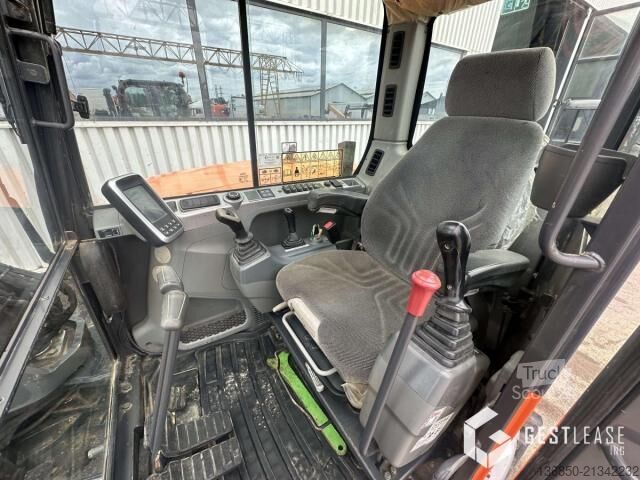 Rovoskopnalagalnik Doosan DX85R-3