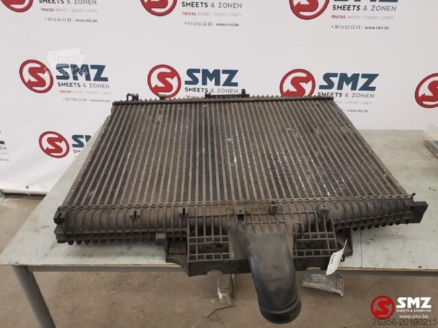 Vmesni hladilnik Mercedes Occ Intercooler Mercedes Axor
