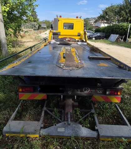 Tovorno vozilo z izmenljivim zabojnikom Iveco Eurocargo 120