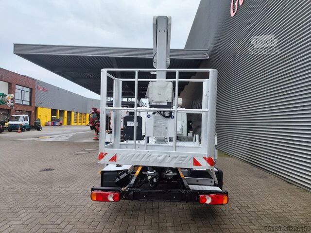 Plataforma elevadora Nissan Cabstar 35.12 NT400 Multitel MJ201