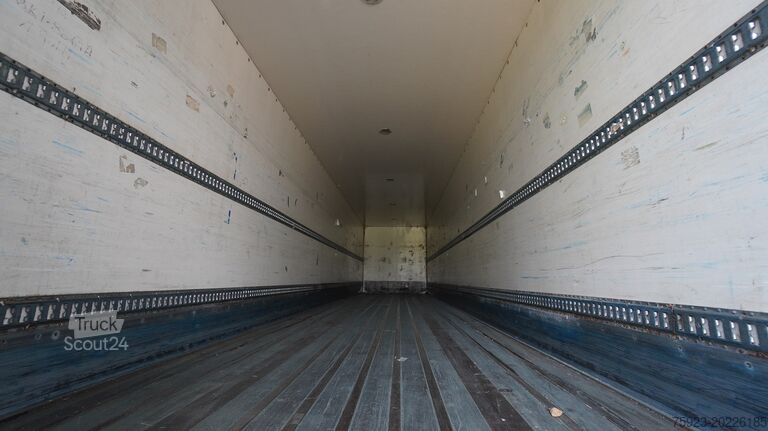 Maleta Groenewegen 2 AXLE CLOSED BOX