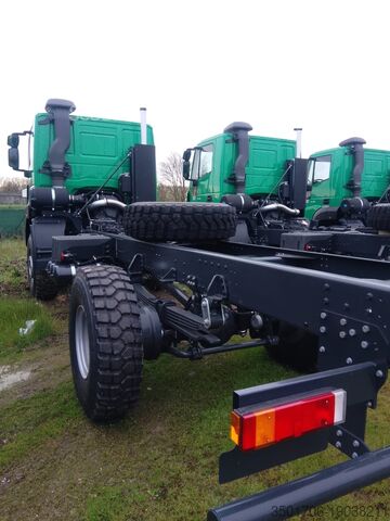 Camion lourd ASTRA HD9 44.38