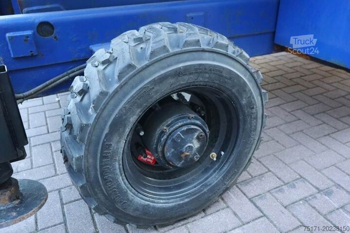Škarjasto dvigalo Haulotte H15SX New Tyres, Diesel, 4x4 Drive, 15 Working Hei