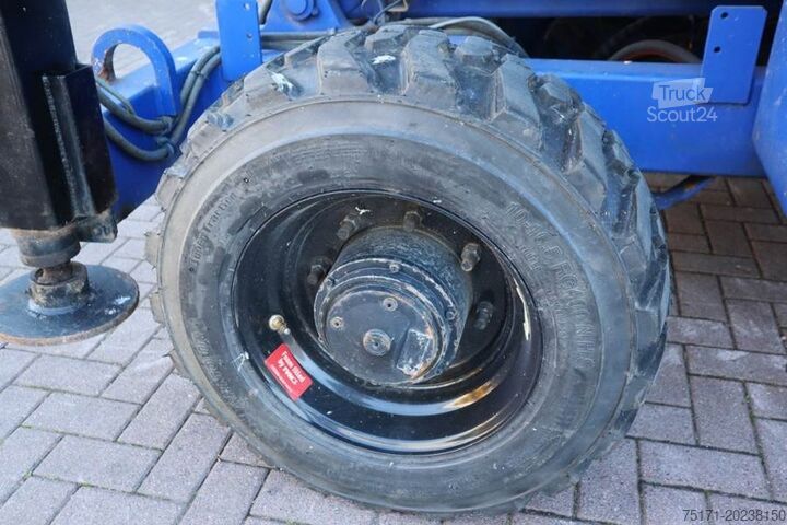 Škarjasto dvigalo Haulotte H15SX New Tyres, Diesel, 4x4 Drive, 15 Working Hei