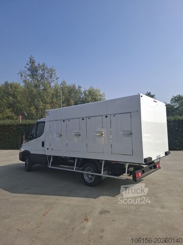 DAILY EUTETICO RRC cu 4 uși Iveco DAILU 35C16 3.000 CC