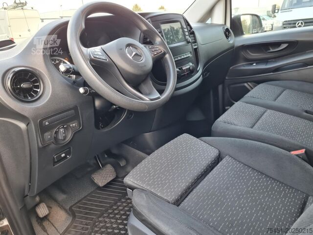 Vans ar augstu jumtu VW Crafter 35 Kasten TDI MR L3H3 AHK Navi LED KAMERA