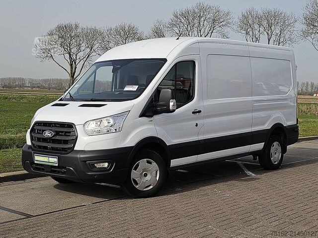 Bestelauto FORD TRANSIT 2.0 L3H2 Navi Trekhaak