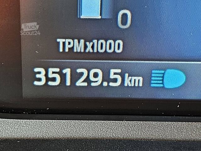 Bestelauto FORD TRANSIT 2.0 L3H2 Navi Trekhaak