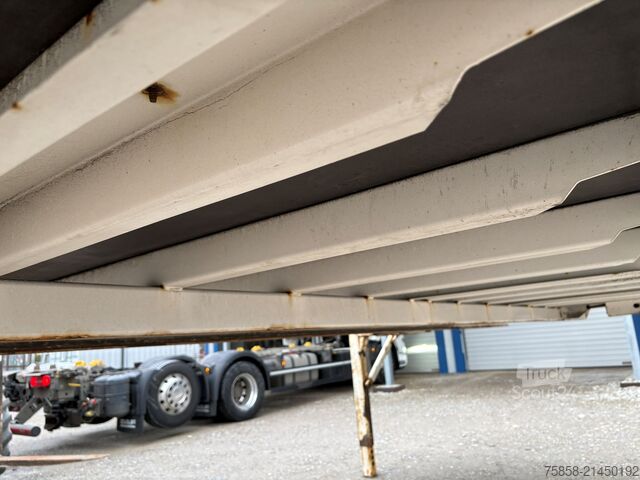 Wechselbrücke mit Kofferaufbau Krone BDF Stahl Wechselkoffer Türen