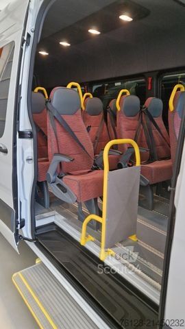 Minibus MERCEDES-BENZ Sprinter Lord Light 22 Sitzer 5 x Lagerfahrzeug