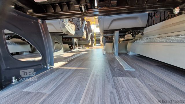 Микробус MERCEDES-BENZ 517 / 515 Frontniederflur mit  Ada Systeme