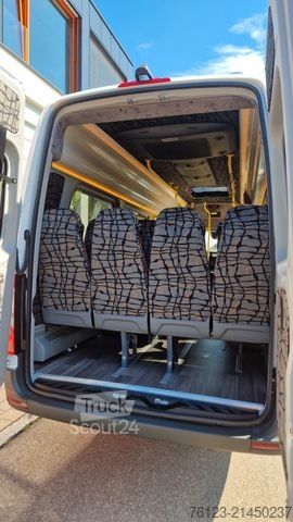 Микробус MERCEDES-BENZ 517 / 515 Frontniederflur mit  Ada Systeme