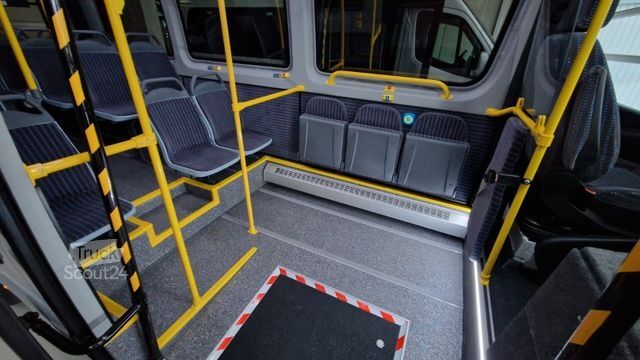 Микробус MERCEDES-BENZ 517 / 515 Frontniederflur mit  Ada Systeme