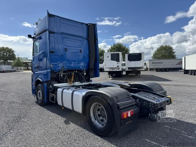 Tractora standard Mercedes-Benz 1845 LS Gigaspace Retarder 2 PTO