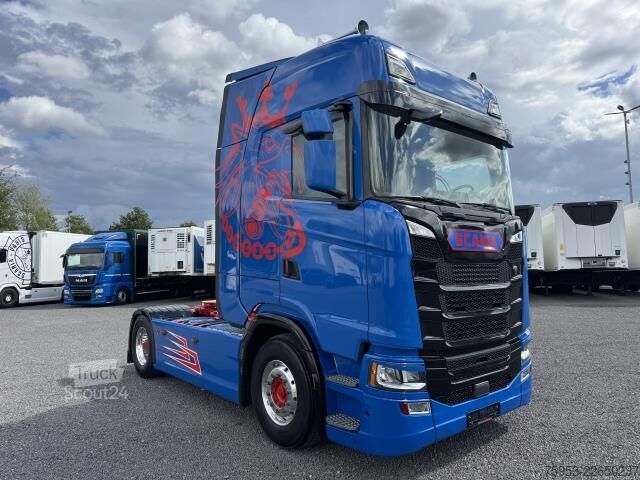 Tractor estándar Scania S 520 V8 4x2 Luft / Luft Leder LED Retrader
