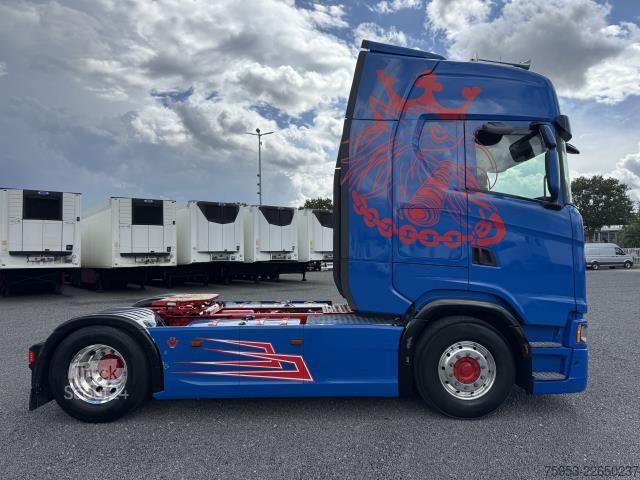 Tractor estándar Scania S 520 V8 4x2 Luft / Luft Leder LED Retrader