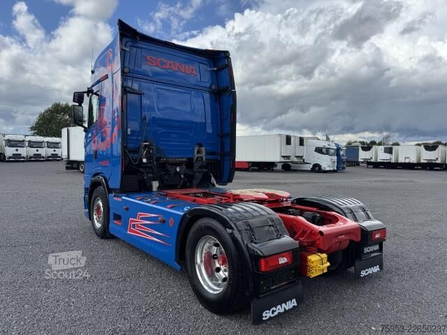 Tractor estándar Scania S 520 V8 4x2 Luft / Luft Leder LED Retrader