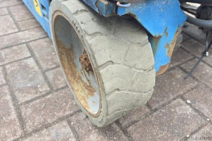 Ascensore a forbice Genie GS1932 Electric, Working Height 7.8 m, 227kg Capac