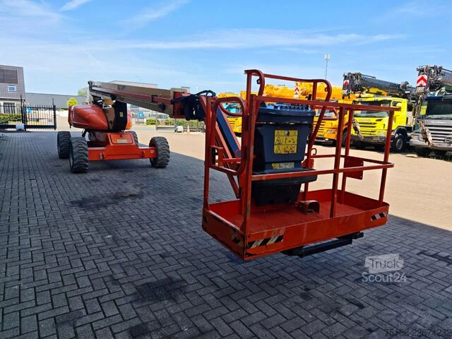 Шарнірно-телескопічна робоча платформа JLG E600 JP