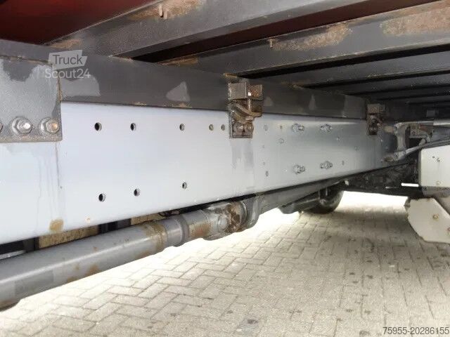 Resväska DAF CF 290 ALUGESLOTENBAK EN KLEP 2500 KG,GVW 20.50...