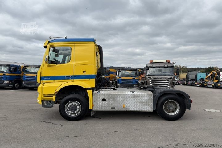 Tractor estándar Mercedes-Benz Arocs 1953A 4x4 Mechanical / Swiss-Vehicle