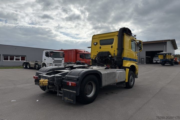 Tractor estándar Mercedes-Benz Arocs 1953A 4x4 Mechanical / Swiss-Vehicle