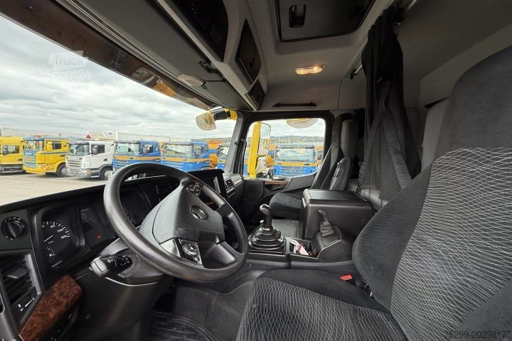 Tractor estándar Mercedes-Benz Arocs 1953A 4x4 Mechanical / Swiss-Vehicle