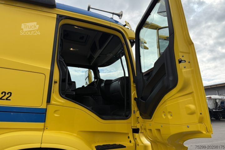 Tractor estándar Mercedes-Benz Arocs 1953A 4x4 Mechanical / Swiss-Vehicle