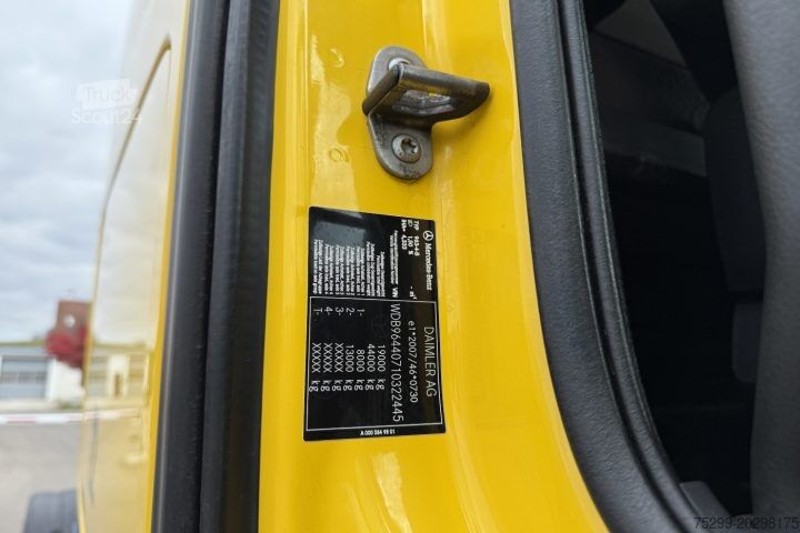 Tractor estándar Mercedes-Benz Arocs 1953A 4x4 Mechanical / Swiss-Vehicle