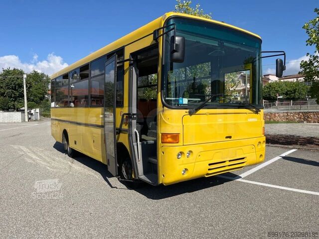 Şehirlerarası otobüs IVECO Cacciamali