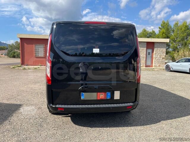 Transporte de pessoas Ford Tourneo Custom