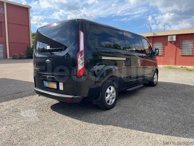 Transporte de pessoas Ford Tourneo Custom