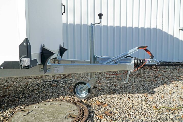 Remolque caja Humbaur HK 133015-18P | RAMPE 304X151X180CM 1300KG KOFFERANHÄNGER