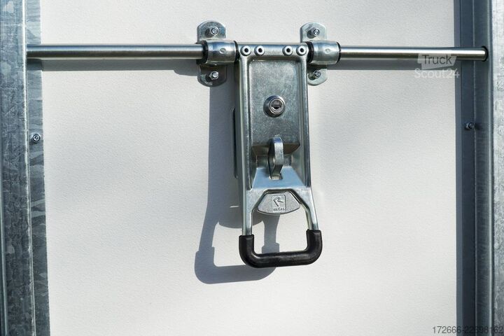 Remolque caja Humbaur HK 133015-18P | RAMPE 304X151X180CM 1300KG KOFFERANHÄNGER