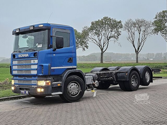 Podvozek s kabinou SCANIA R124.360