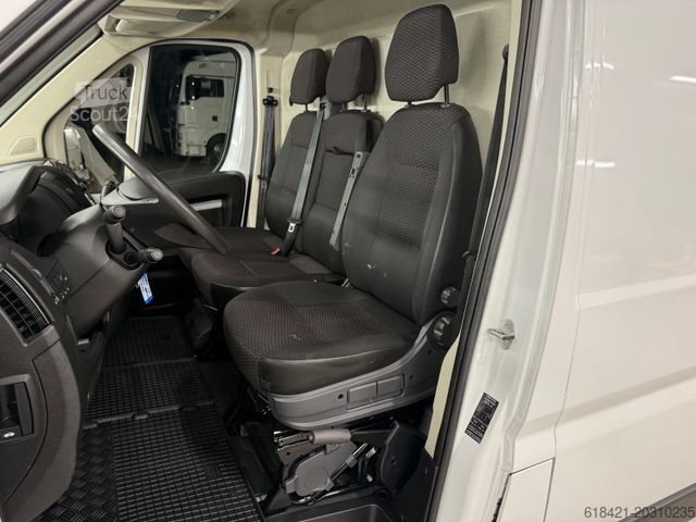 Furgão de painéis CITROEN Jumper Kasten 30 L1H1 Club BlueHDi 120 Start&Sto