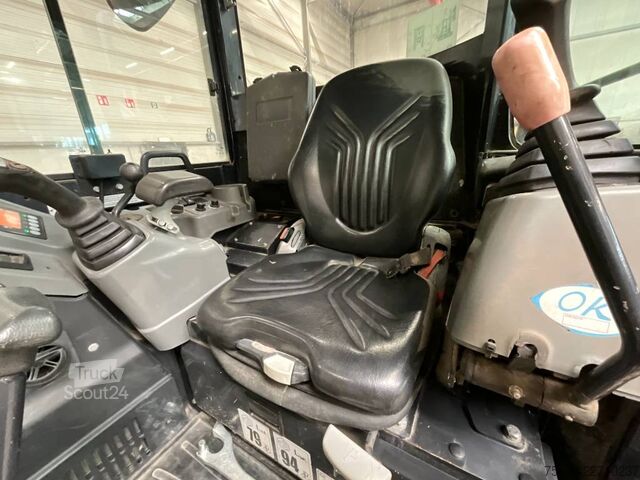 Mini bager Yanmar Vio 57-U A