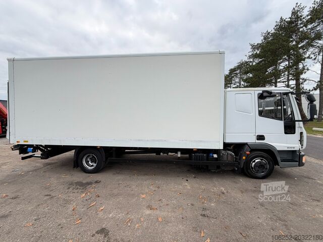 Bavul Iveco EUROCARGO 80E18 CLOSED BOX 6m00 x 2m49 x 2m37 -...