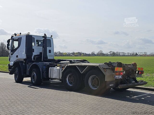 Hook arm system IVECO AD330T45 TRAKKER