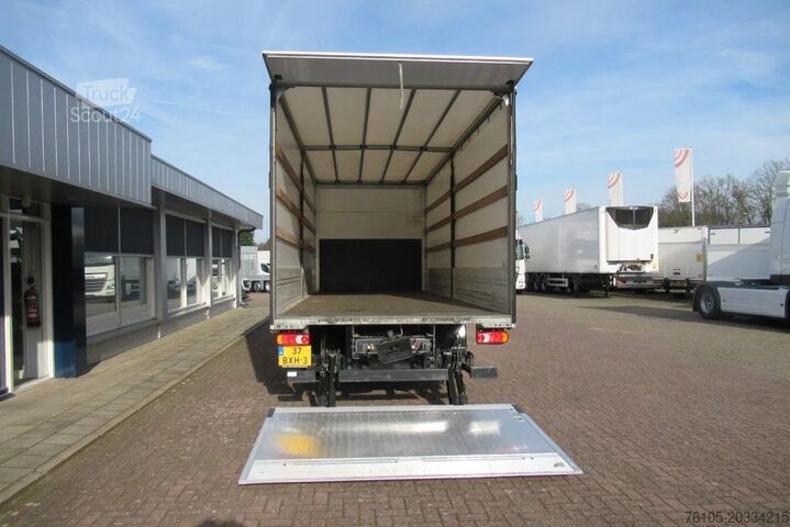 Bâche coulissante Volvo FL 240 Schuifzeil + Klep 1500 kg Euro 6