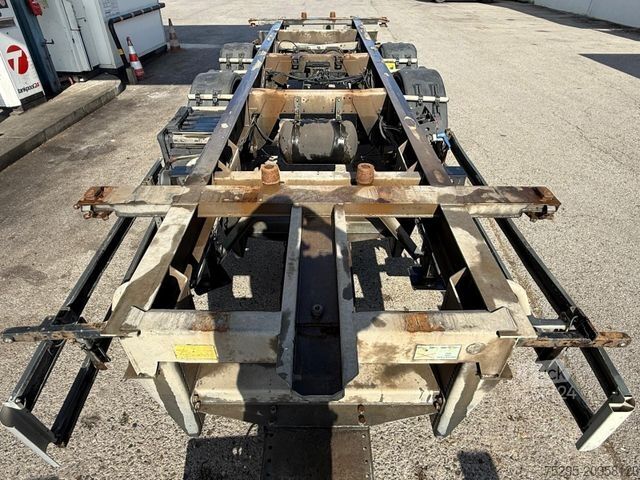 Wissellaadbak-oplegger SCHMITZ CARGOBULL 2Achs BDF MIDI Tandem Lafette verzinkt TÜV01/26