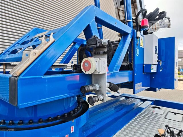 Dizalica na celom terenu Klaas K23-33 TSR Basket + Hydropump!