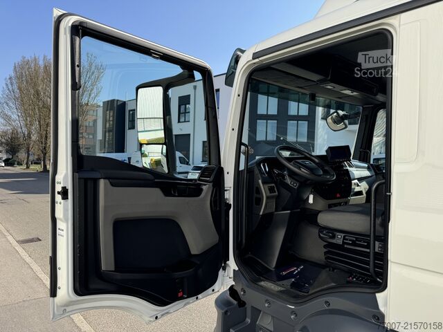 Truck with box body LBW MAN TGM 15.290 Koffer 7,3m LBW NL.8,0t AHK