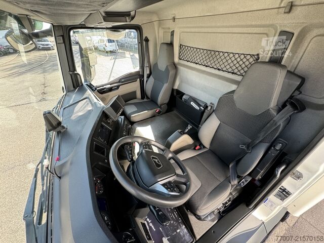 Truck with box body LBW MAN TGM 15.290 Koffer 7,3m LBW NL.8,0t AHK